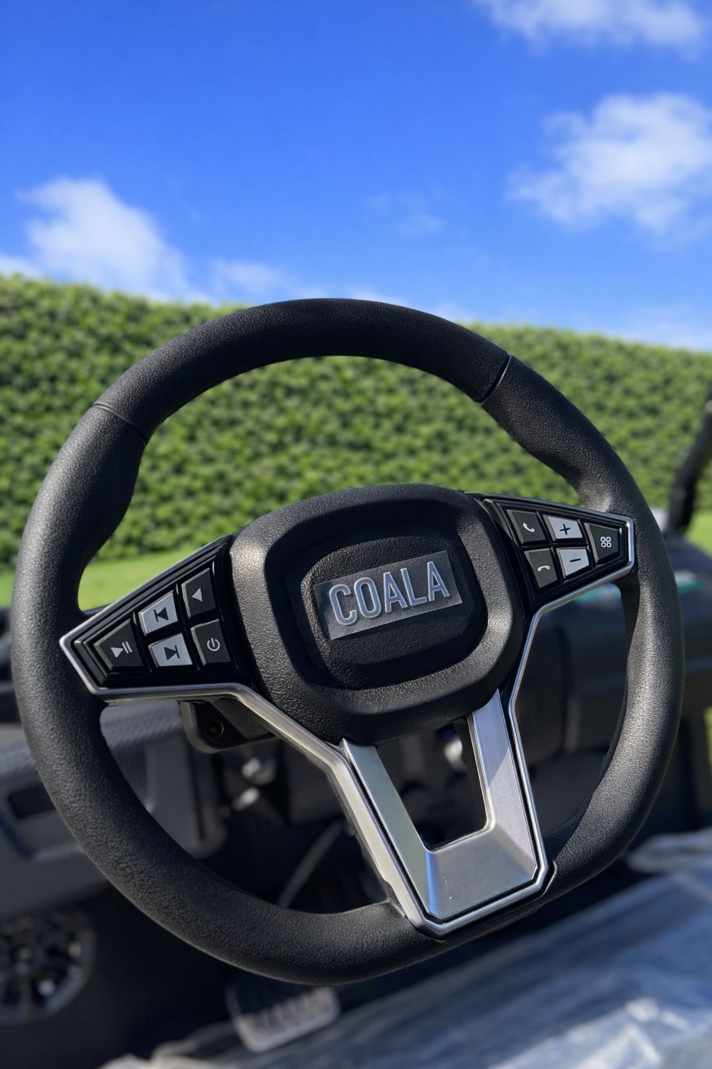 GOLF CART COALA - WHITE 4 SEATER - Image 6